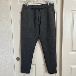NWOT American Eagle AE 24/7 Men's Size Large Jogger Charcoal Heather Gray